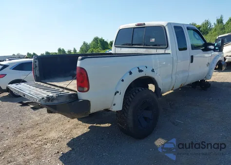 2005 Ford F-250 Lariat/Xl/Xlt from USA, damaged, VIN 1FTSX21P75EA97963